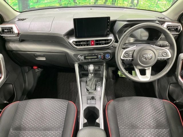 TOYOTA RAIZE HYBRID 2024