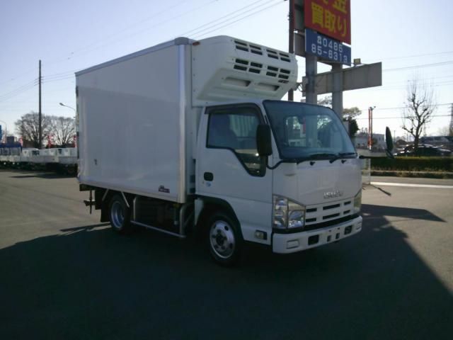 ISUZU ELF 2013