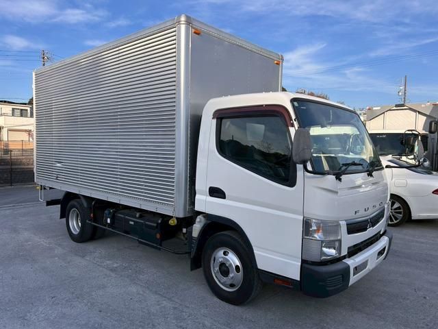 MITSUBISHI CANTER 2017