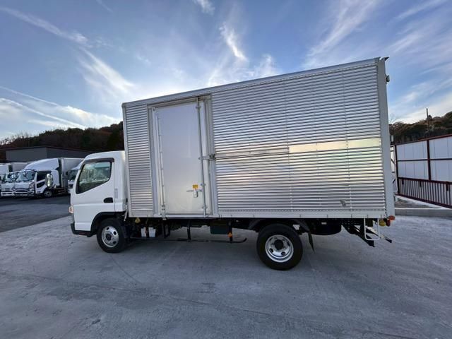 MITSUBISHI CANTER 2017