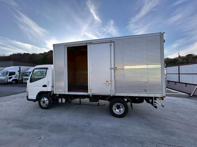 MITSUBISHI CANTER 2017