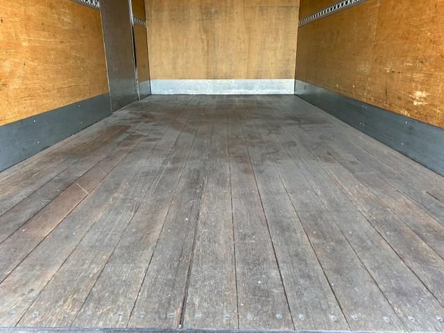 MITSUBISHI CANTER 2017