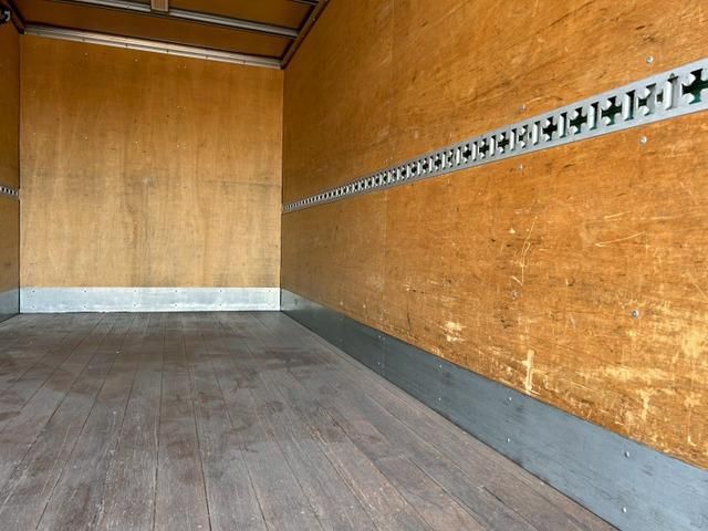 MITSUBISHI CANTER 2017