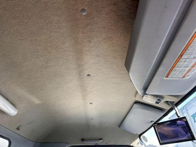 MITSUBISHI CANTER 2017