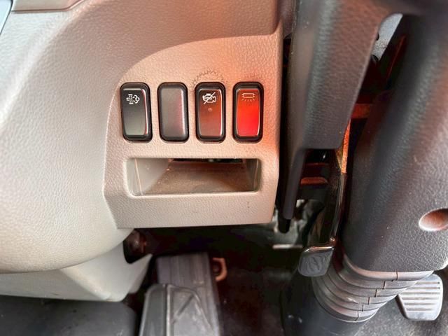 MITSUBISHI CANTER 2017