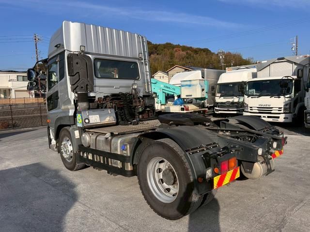 NISSAN DIESEL Quon 2016