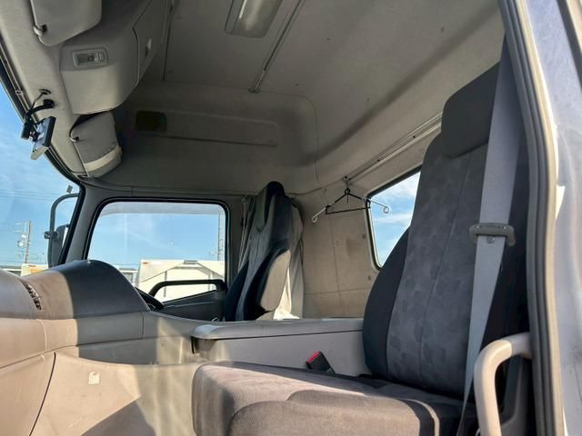 NISSAN DIESEL Quon 2016