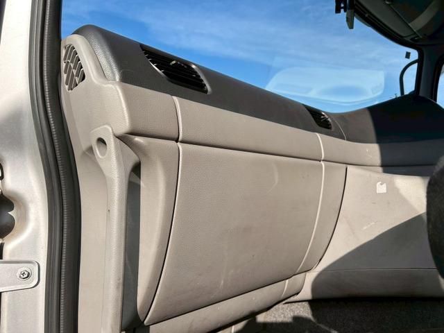 NISSAN DIESEL Quon 2016