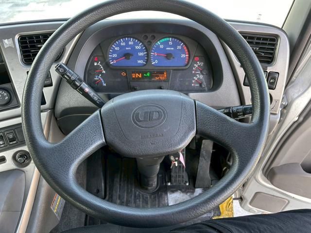 NISSAN DIESEL Quon 2016