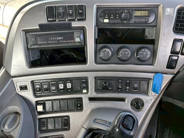 NISSAN DIESEL Quon 2016