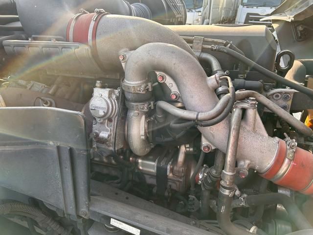 NISSAN DIESEL Quon 2016