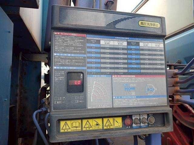 NISSAN DIESEL Quon 2015