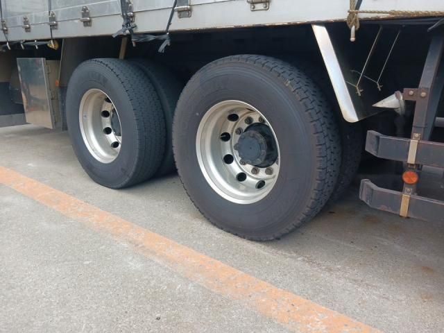 MITSUBISHI FUSOU SUPER GREAT 2019