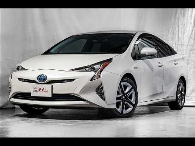 TOYOTA PRIUS 2017