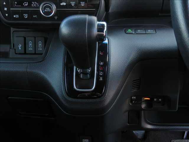 HONDA N BOX CUSTOM 2017