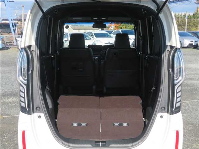 HONDA N BOX CUSTOM 2017