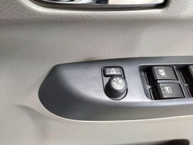 DAIHATSU MIRA e:S 2013