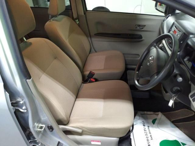 DAIHATSU MIRA e:S 2013