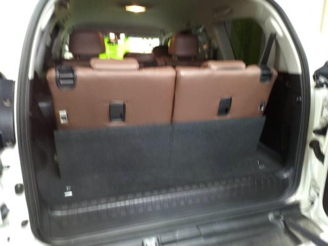 TOYOTA LANDCRUISER PRADO 2017