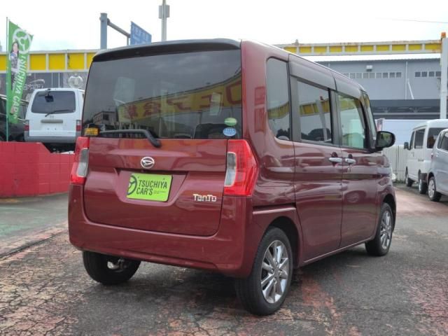 DAIHATSU TANTO 2018