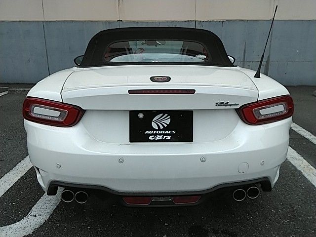 FIAT ABARTH 124 SPIDER 2017