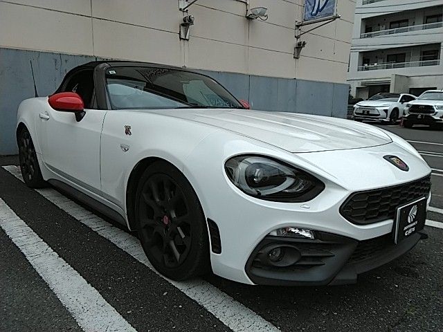 FIAT ABARTH 124 SPIDER 2017