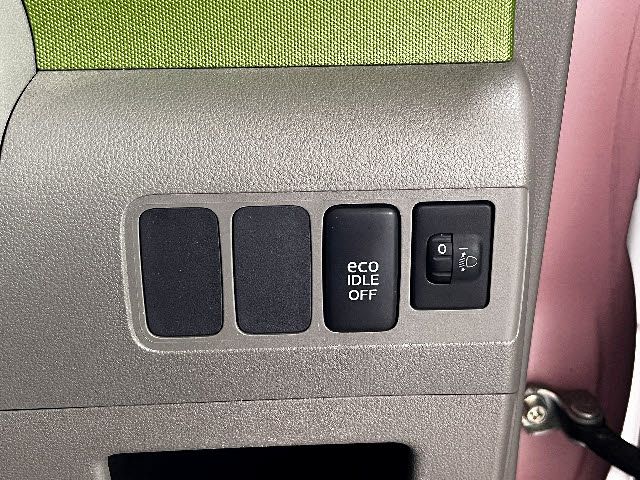 DAIHATSU MOVE CONTE 2014