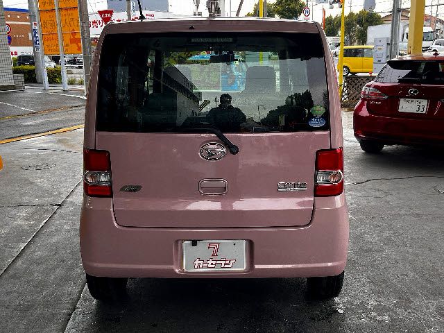 DAIHATSU MOVE CONTE 2014