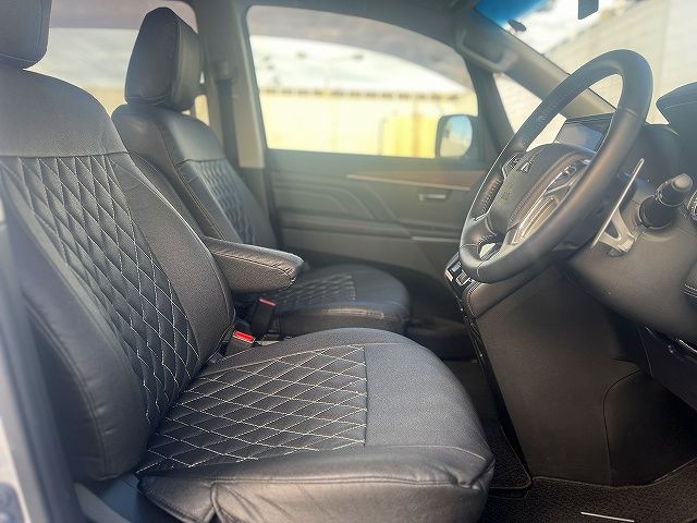 MITSUBISHI DELICA D:5 4WD 2024