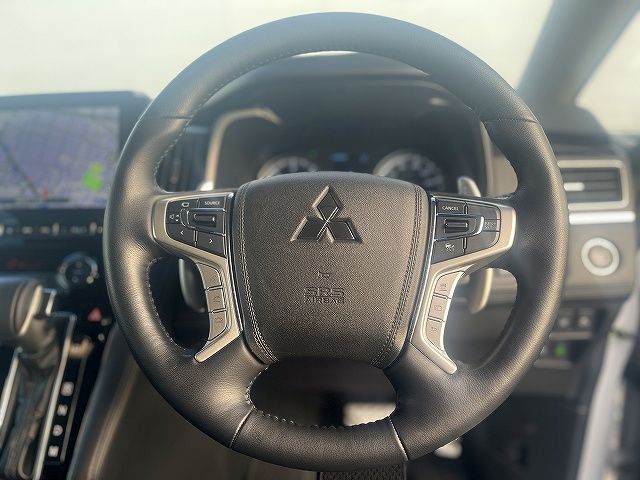 MITSUBISHI DELICA D:5 4WD 2024