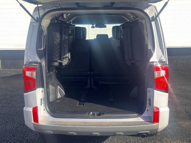 MITSUBISHI DELICA D:5 4WD 2024