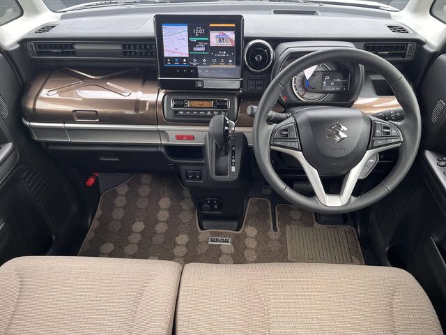 SUZUKI Spacia GEAR 2023