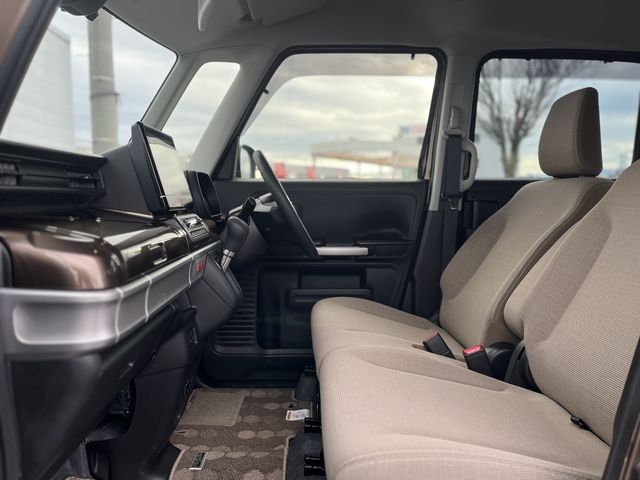 SUZUKI Spacia GEAR 2023