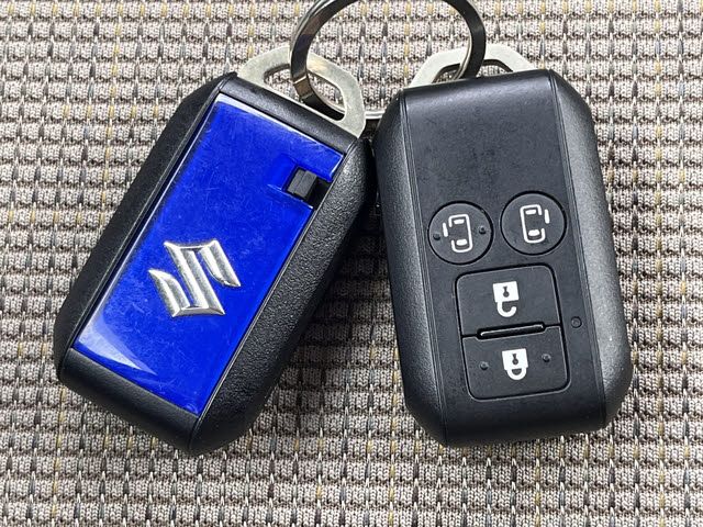 SUZUKI Spacia GEAR 2023