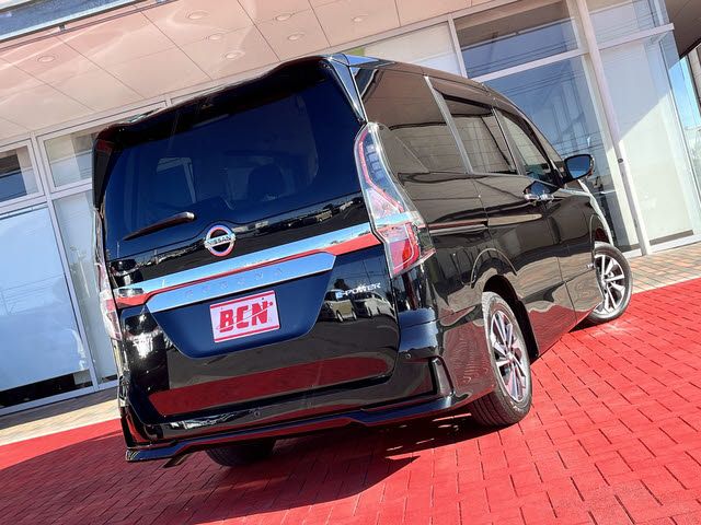 NISSAN SERENA  WG 2022
