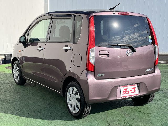 DAIHATSU MOVE 2013