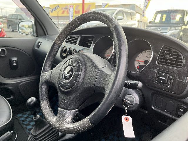 DAIHATSU MIRA GINO 2003