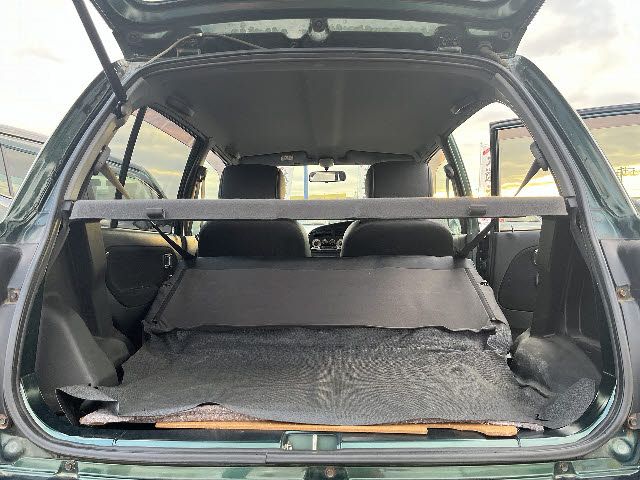 DAIHATSU MIRA GINO 2003