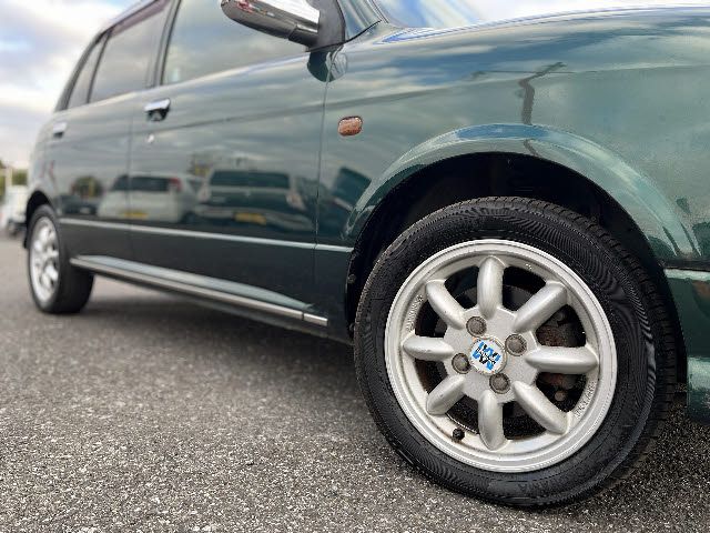 DAIHATSU MIRA GINO 2003