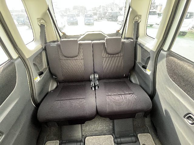 SUZUKI PALETTE SW 2013