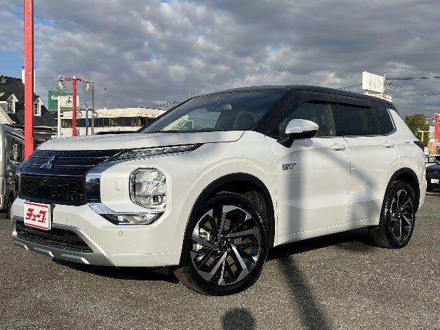 MITSUBISHI OUTLANDER PHEV 2024