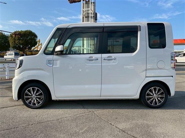 DAIHATSU WAKE 2018