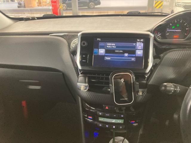 PEUGEOT PEUGEOT 208 2016