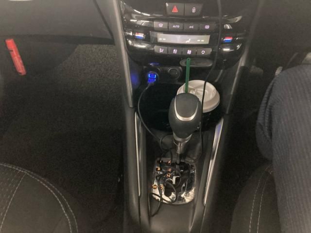 PEUGEOT PEUGEOT 208 2016