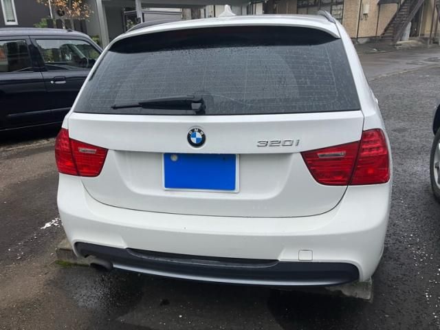 BMW BMW 3series TOURING 2011