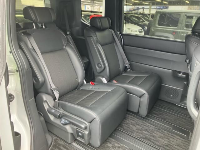 HONDA STEPWAGON SPADA 4WD 2023