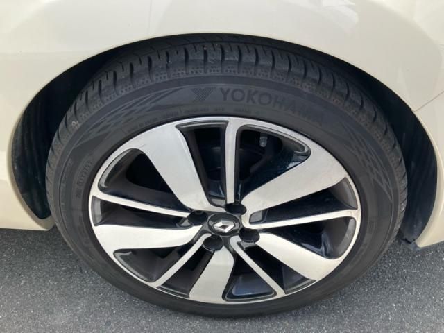 RENAULT RENAULT LUTECIA 2016