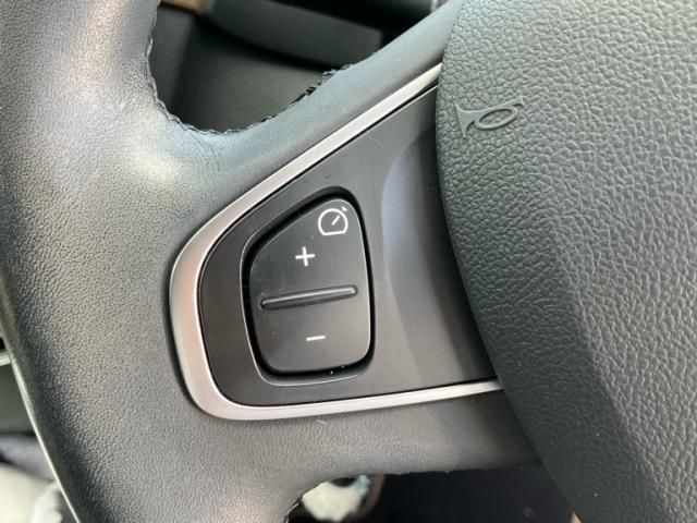 RENAULT RENAULT LUTECIA 2016