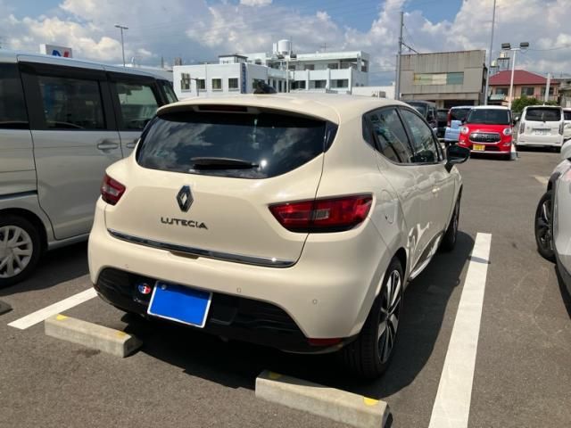 RENAULT RENAULT LUTECIA 2016