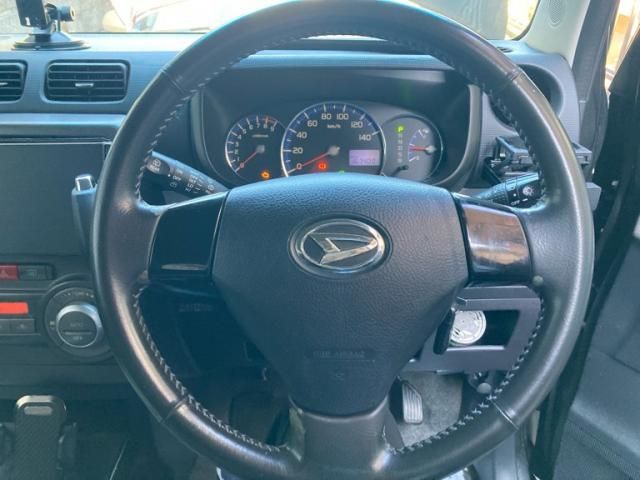 DAIHATSU MOVE CONTE CUSTOM 2011